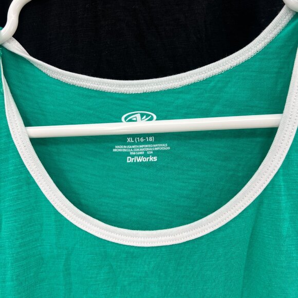 Athletic Works Lot of 2 Green Black Tank Tops Women's XL - Picture 3 of 6